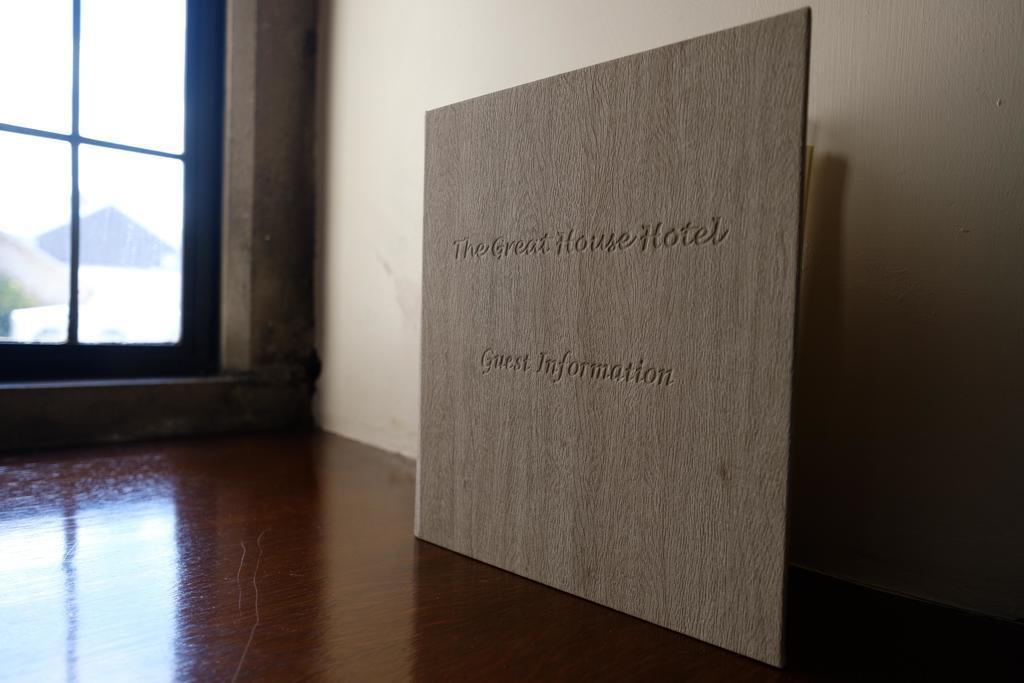 The Great House Hotel Бридженд Екстериор снимка